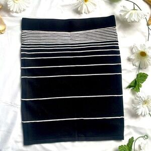 Majora Black White Striped Knit Skirt Wide Elastic Waist Stretch Medium